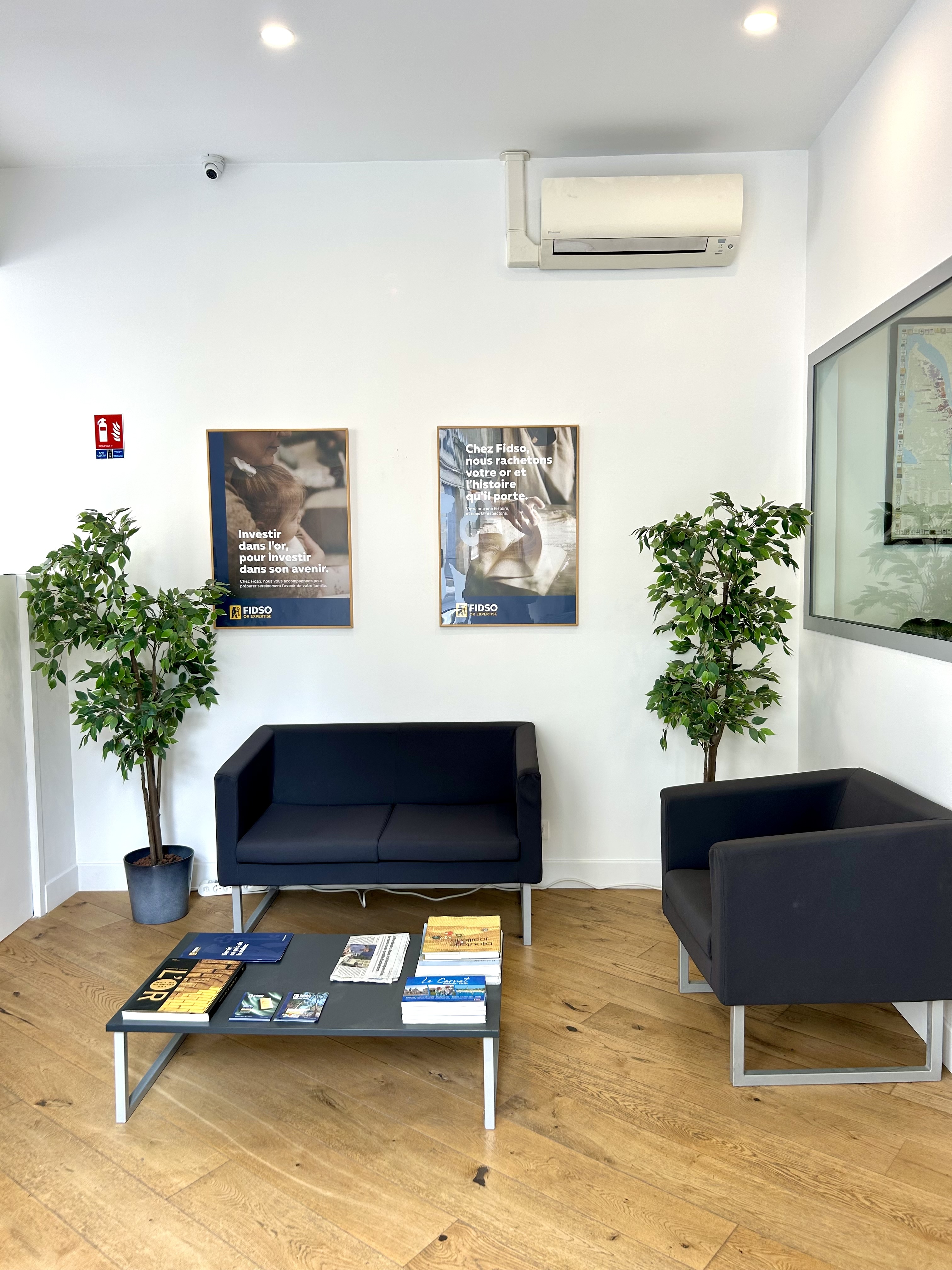 photo salle d'attente agence bordeaux rousseau fidso